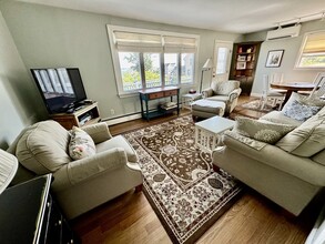 10 Glover Ave in Hull, MA - Building Photo - Building Photo