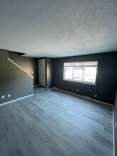 3211 Schuetzen Ln in Davenport, IA - Foto de edificio - Building Photo