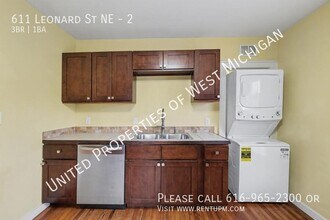 611 Leonard St NE in Grand Rapids, MI - Building Photo - Building Photo