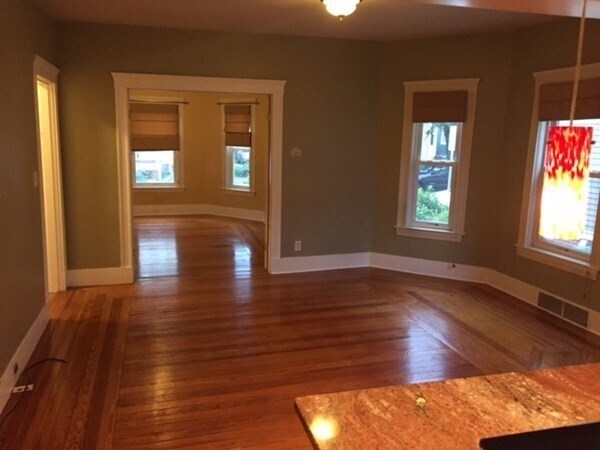 83 Prichard Ave, Unit 1 in Somerville, MA - Building Photo - Building Photo