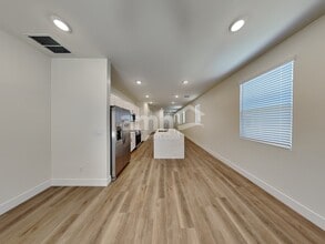 533 Sacred Lotus Pl in Henderson, NV - Building Photo - Building Photo