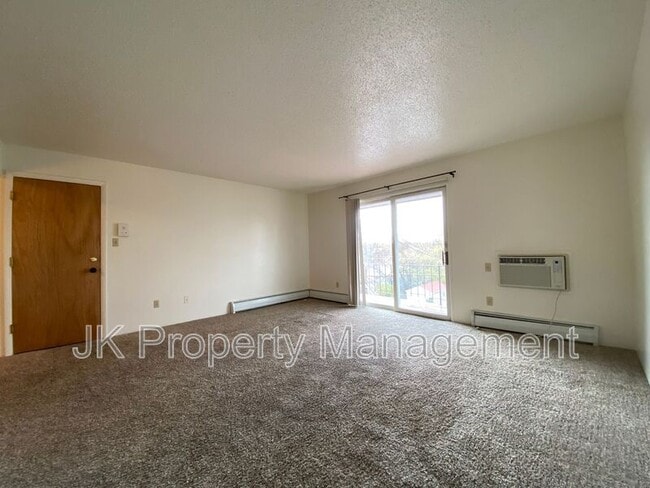 1110 2nd Ave S in Great Falls, MT - Building Photo - Building Photo