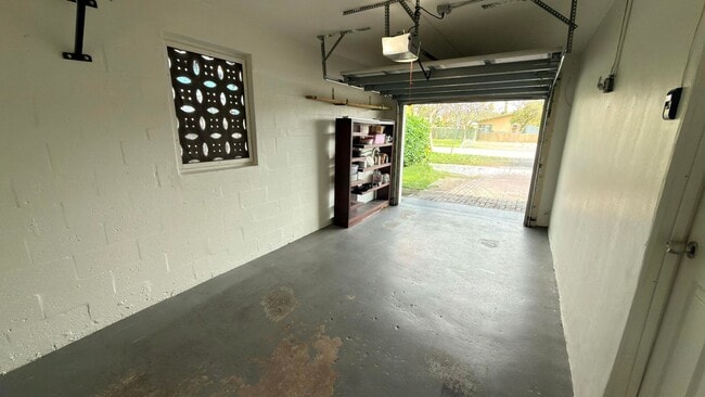 620 NE 24th St in Pompano Beach, FL - Building Photo - Building Photo