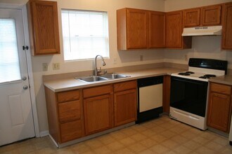 2587 Woodhill Dr in Lexington, KY - Building Photo - Building Photo