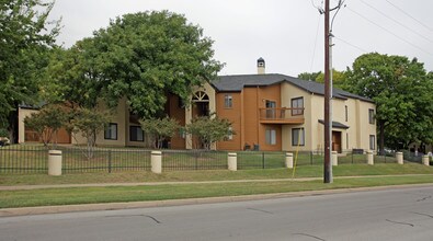 Wind Rush in Fort Worth, TX - Foto de edificio - Building Photo