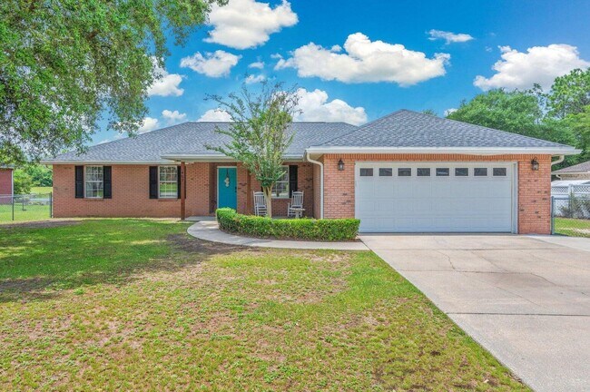 422 Shoal Lake Dr
