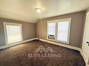 1134 SW Garfield Ave in Topeka, KS - Building Photo - Building Photo