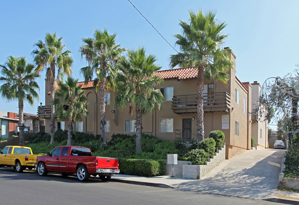 3755-3761 Alabama St in San Diego, CA - Building Photo