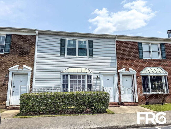 100 Kristin Dr in Greenville, NC - Building Photo - Building Photo