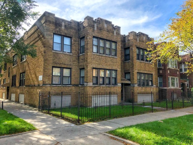 2501-2503 W Marquette Rd in Chicago, IL - Building Photo - Building Photo