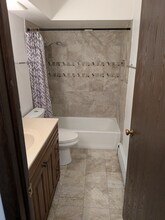 15802 Orlan Brook Dr, Unit 3A in Orland Park, IL - Foto de edificio - Building Photo