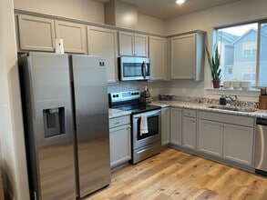 164 Loganberry Ct in Woodland, WA - Building Photo - Building Photo