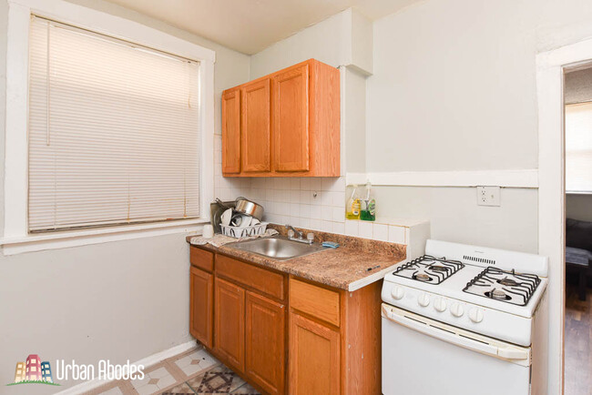 7018 N Paulina St in Chicago, IL - Building Photo - Building Photo