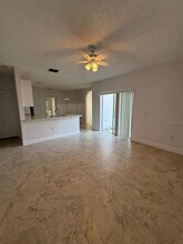315 Edgewood Ct in Kissimmee, FL - Building Photo - Building Photo