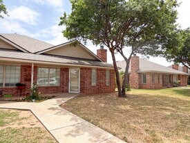 3203 110th St in Lubbock, TX - Building Photo
