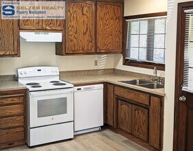1598 Padula Dr in Willits, CA - Building Photo - Building Photo