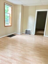 1101 S Dewey St in Eau Claire, WI - Building Photo - Building Photo