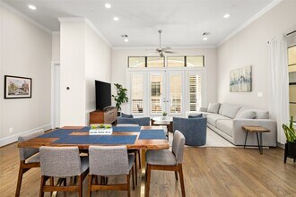 6018 Maxie St in Houston, TX - Building Photo - Building Photo