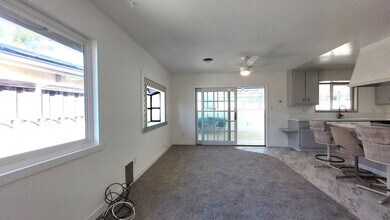 5647 Scripps St in San Diego, CA - Building Photo - Building Photo