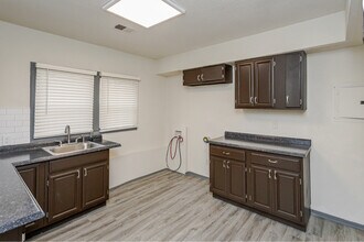 423 Langdon St in Toledo, OH - Foto de edificio - Building Photo