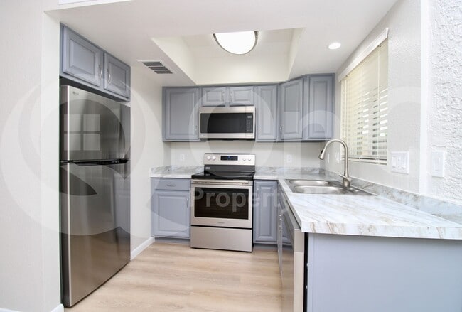 2830 N Granite Reef Rd in Scottsdale, AZ - Building Photo - Building Photo