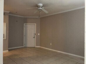 2632 Robert Trent Jones Dr, Unit 113 in Orlando, FL - Foto de edificio - Building Photo