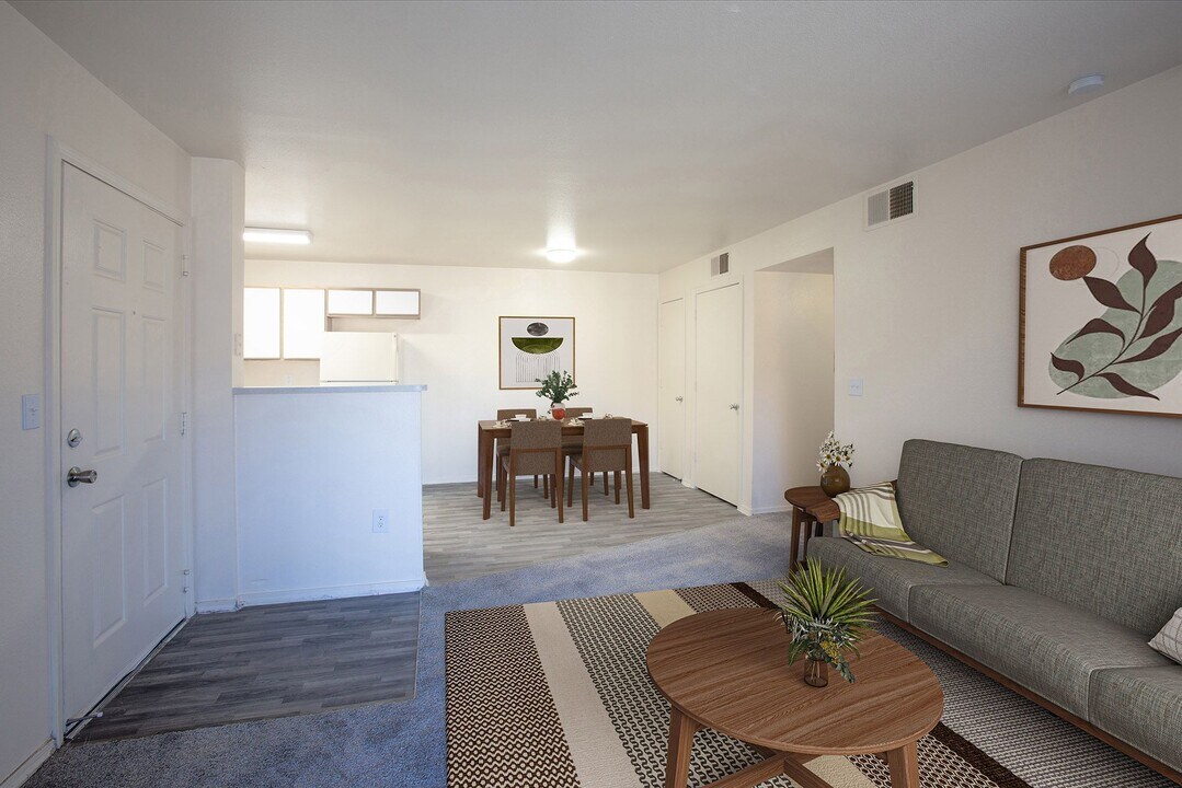 Aspen Ridge in Albuquerque, NM - Building Photo