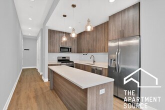 1385 Brown St in Des Plaines, IL - Building Photo - Building Photo