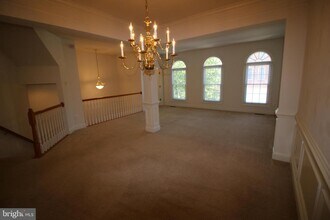 8316 Dockray Ct in Lorton, VA - Building Photo - Building Photo