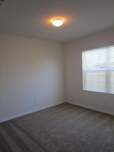 913 SW 10th Pl in Cape Coral, FL - Building Photo - Building Photo