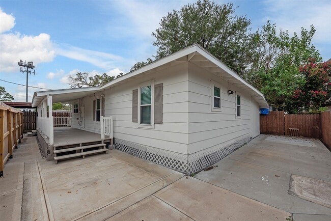 property at 910 Judiway St