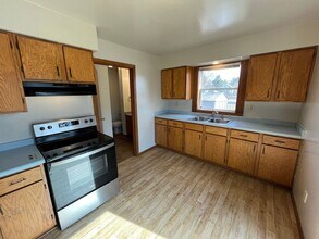 622 Grand St in Oshkosh, WI - Building Photo - Building Photo