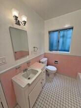 1236 N Sweetzer Ave in West Hollywood, CA - Building Photo - Building Photo