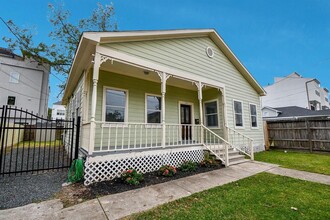 1611 Alamo St in Houston, TX - Building Photo - Building Photo