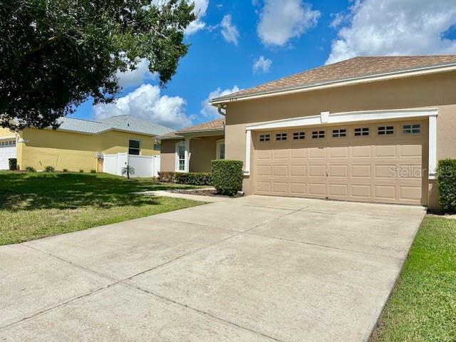 6216 Alamanda Hills Blvd in Lakeland, FL - Foto de edificio - Building Photo