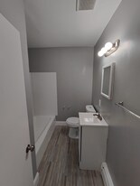 227 Washington Ave in Gloucester Township, NJ - Building Photo