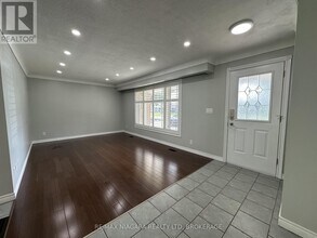 182 Willson Rd in Welland, ON - Building Photo - Building Photo