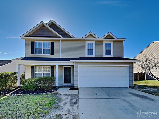 124 Iron Horse Rd in Lexington, SC - Foto de edificio - Building Photo