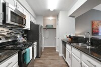 Cedar Creek Apartments photo'