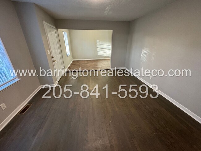 1365 5th Pl NW in Center Point, AL - Foto de edificio - Building Photo