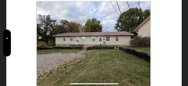 204 W State St in Harrisburg, IL - Building Photo - Building Photo