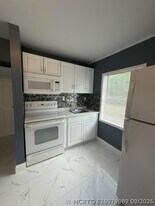 3056 Ford Rd in Lake Worth Beach, FL - Building Photo