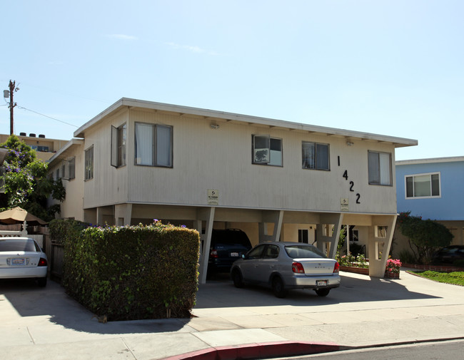 1422 Armacost Ave in Los Angeles, CA - Building Photo - Building Photo