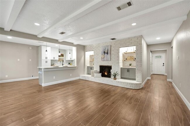 16634 Bougainvilla Ln in Friendswood, TX - Building Photo - Building Photo