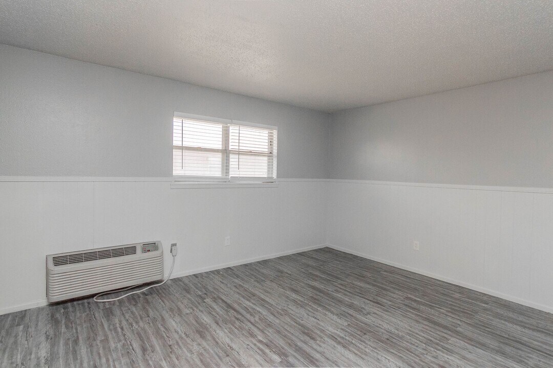 1308 53rd St in Lubbock, TX - Building Photo