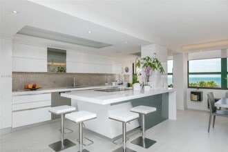 3 Grove Isle Dr, Unit C502 in Coral Gables, FL - Building Photo - Building Photo