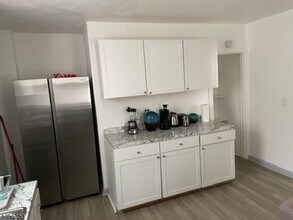 186 Clinton Ave in Newark, NJ - Building Photo - Building Photo