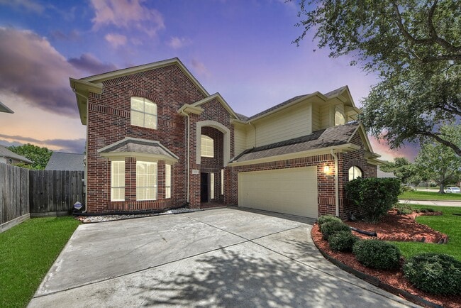 property at 435 Leisure Dr