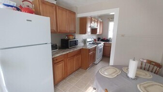 41 Trull St, Unit 41-43 #2 in Somerville, MA - Building Photo