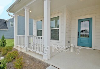 504 Albertson Ave in Peachtree City, GA - Building Photo - Building Photo